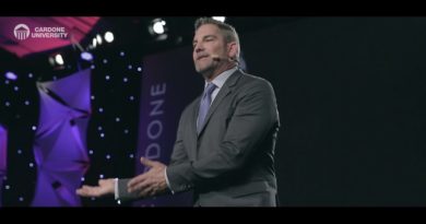 The #1 Sales Expert of All Time - Grant Cardone