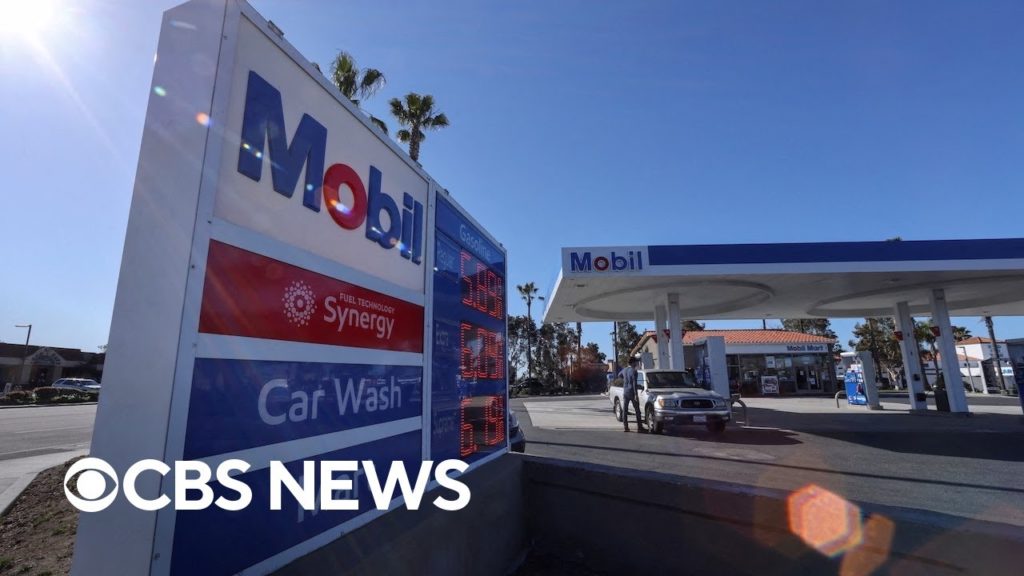 U.S. gas prices break records amid Russia's invasion of Ukraine